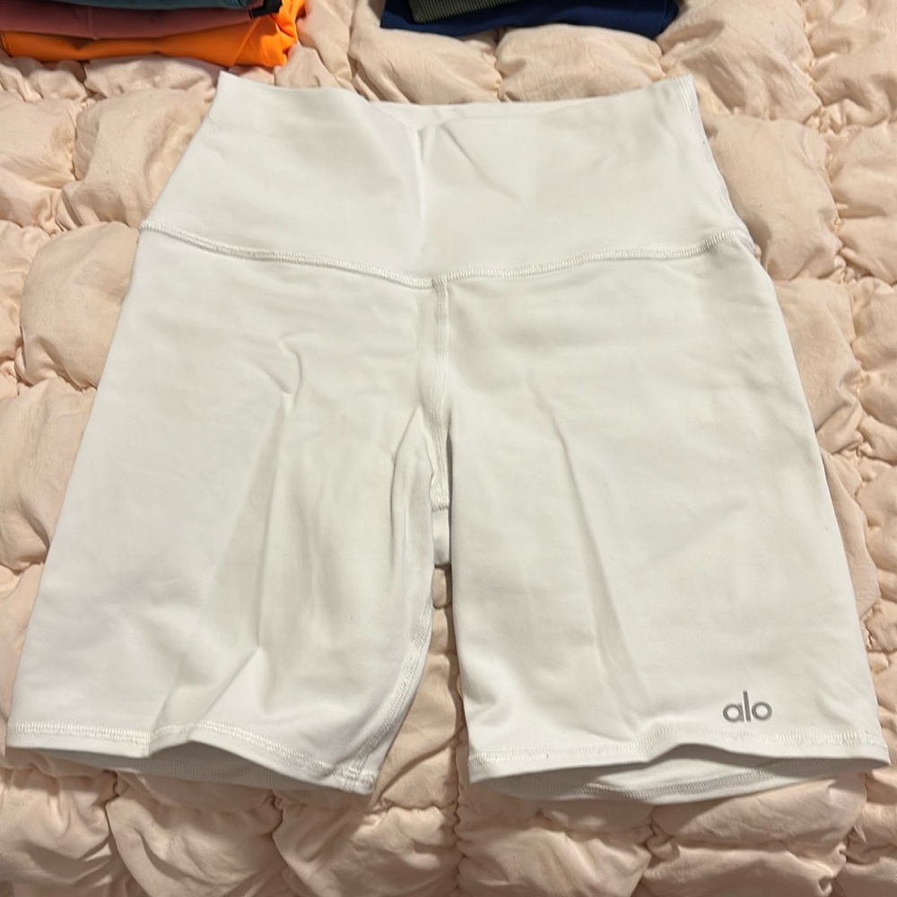 Alo shorts